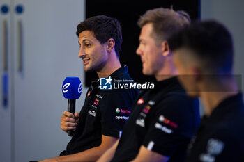 2024-07-19 - EVANS Mitch (nzl), Jaguar TCS Racing, Jaguar I-Type 6, portrait, Drivers Press Conference during the 2024 Hankook London ePrix, 10th meeting of the 2023-24 ABB FIA Formula E World Championship, on the ExCeL London from June 18 to 21, 2024 in London, United Kingdom - 2024 FORMULA E LONDON EPRIX - FORMULA E - MOTORS