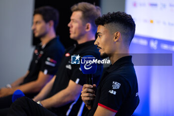 2024-07-19 - WEHRLEIN Pascal (ger), TAG HEUER Porsche Formula E Team, Porsche 99X Electric, portrait, Drivers Press Conference during the 2024 Hankook London ePrix, 10th meeting of the 2023-24 ABB FIA Formula E World Championship, on the ExCeL London from June 18 to 21, 2024 in London, United Kingdom - 2024 FORMULA E LONDON EPRIX - FORMULA E - MOTORS