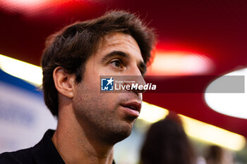 2024-07-19 - DA COSTA Antonio Felix (prt), TAG HEUER Porsche Formula E Team, Porsche 99X Electric, portrait, Media Pen during the 2024 Hankook London ePrix, 10th meeting of the 2023-24 ABB FIA Formula E World Championship, on the ExCeL London from June 18 to 21, 2024 in London, United Kingdom - 2024 FORMULA E LONDON EPRIX - FORMULA E - MOTORS