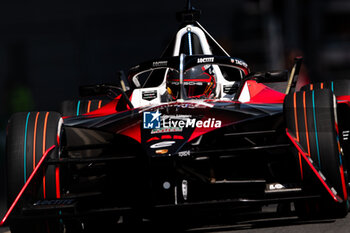 2024-07-19 - 94 WEHRLEIN Pascal (ger), TAG HEUER Porsche Formula E Team, Porsche 99X Electric, action during the 2024 Hankook London ePrix, 10th meeting of the 2023-24 ABB FIA Formula E World Championship, on the ExCeL London from June 18 to 21, 2024 in London, United Kingdom - 2024 FORMULA E LONDON EPRIX - FORMULA E - MOTORS