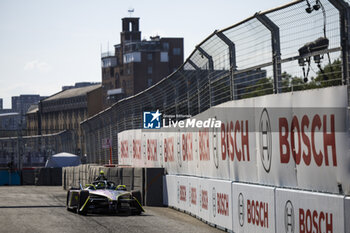 2024-07-19 - 11 DI GRASSI Lucas (bra), ABT CUPRA Formula E Team, Mahindra M9Electro, action during the 2024 Hankook London ePrix, 10th meeting of the 2023-24 ABB FIA Formula E World Championship, on the ExCeL London from June 18 to 21, 2024 in London, United Kingdom - 2024 FORMULA E LONDON EPRIX - FORMULA E - MOTORS