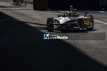 2024-07-19 - 25 VERGNE Jean-Eric (fra), DS Penske, DS E-Tense FE23, action during the 2024 Hankook London ePrix, 10th meeting of the 2023-24 ABB FIA Formula E World Championship, on the ExCeL London from June 18 to 21, 2024 in London, United Kingdom - 2024 FORMULA E LONDON EPRIX - FORMULA E - MOTORS