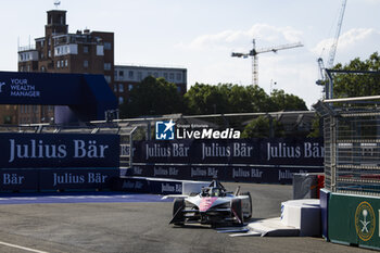 2024-07-19 - 48 MORTARA Edoardo (swi), Mahindra Racing, Mahindra M9Electro, action during the 2024 Hankook London ePrix, 10th meeting of the 2023-24 ABB FIA Formula E World Championship, on the ExCeL London from June 18 to 21, 2024 in London, United Kingdom - 2024 FORMULA E LONDON EPRIX - FORMULA E - MOTORS