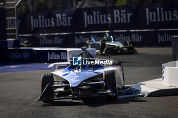 2024-07-19 - 07 GUNTHER Maximilian (ger), Maserati MSG Racing, Maserati Tipo Folgore, action during the 2024 Hankook London ePrix, 10th meeting of the 2023-24 ABB FIA Formula E World Championship, on the ExCeL London from June 18 to 21, 2024 in London, United Kingdom - 2024 FORMULA E LONDON EPRIX - FORMULA E - MOTORS