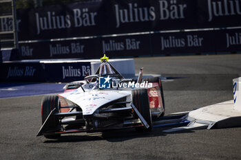 2024-07-19 - 17 NATO Norman (fra), Andretti Global, Porsche 99X Electric, action during the 2024 Hankook London ePrix, 10th meeting of the 2023-24 ABB FIA Formula E World Championship, on the ExCeL London from June 18 to 21, 2024 in London, United Kingdom - 2024 FORMULA E LONDON EPRIX - FORMULA E - MOTORS