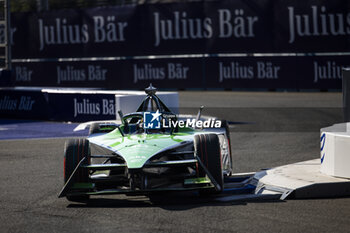 2024-07-19 - 18 DARUVALA Jehan (ind), Maserati MSG Racing, Maserati Tipo Folgore, action during the 2024 Hankook London ePrix, 10th meeting of the 2023-24 ABB FIA Formula E World Championship, on the ExCeL London from June 18 to 21, 2024 in London, United Kingdom - 2024 FORMULA E LONDON EPRIX - FORMULA E - MOTORS