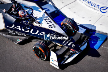 2024-07-19 - 09 EVANS Mitch (nzl), Jaguar TCS Racing, Jaguar I-Type 6, action during the 2024 Hankook London ePrix, 10th meeting of the 2023-24 ABB FIA Formula E World Championship, on the ExCeL London from June 18 to 21, 2024 in London, United Kingdom - 2024 FORMULA E LONDON EPRIX - FORMULA E - MOTORS