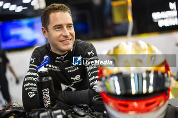 2024-07-19 - VANDOORNE Stoffel (bel), DS Penske, DS E-Tense FE23, portrait during the 2024 Hankook London ePrix, 10th meeting of the 2023-24 ABB FIA Formula E World Championship, on the ExCeL London from June 18 to 21, 2024 in London, United Kingdom - 2024 FORMULA E LONDON EPRIX - FORMULA E - MOTORS