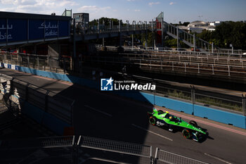 2024-07-19 - 04 FRIJNS Robin (nld), Envision Racing, Jaguar I-Type 6, action during the 2024 Hankook London ePrix, 10th meeting of the 2023-24 ABB FIA Formula E World Championship, on the ExCeL London from June 18 to 21, 2024 in London, United Kingdom - 2024 FORMULA E LONDON EPRIX - FORMULA E - MOTORS