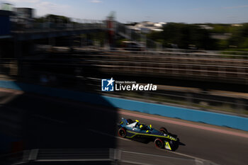 2024-07-19 - 11 DI GRASSI Lucas (bra), ABT CUPRA Formula E Team, Mahindra M9Electro, action during the 2024 Hankook London ePrix, 10th meeting of the 2023-24 ABB FIA Formula E World Championship, on the ExCeL London from June 18 to 21, 2024 in London, United Kingdom - 2024 FORMULA E LONDON EPRIX - FORMULA E - MOTORS