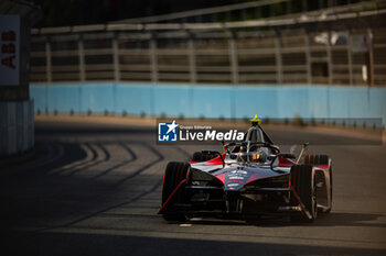 2024-07-19 - 13 DA COSTA Antonio Felix (prt), TAG HEUER Porsche Formula E Team, Porsche 99X Electric, action during the 2024 Hankook London ePrix, 10th meeting of the 2023-24 ABB FIA Formula E World Championship, on the ExCeL London from June 18 to 21, 2024 in London, United Kingdom - 2024 FORMULA E LONDON EPRIX - FORMULA E - MOTORS