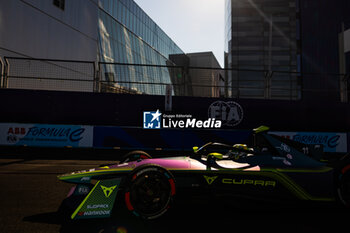 2024-07-19 - 11 DI GRASSI Lucas (bra), ABT CUPRA Formula E Team, Mahindra M9Electro, action during the 2024 Hankook London ePrix, 10th meeting of the 2023-24 ABB FIA Formula E World Championship, on the ExCeL London from June 18 to 21, 2024 in London, United Kingdom - 2024 FORMULA E LONDON EPRIX - FORMULA E - MOTORS