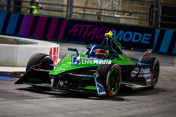 2024-07-19 - 04 FRIJNS Robin (nld), Envision Racing, Jaguar I-Type 6, action during the 2024 Hankook London ePrix, 10th meeting of the 2023-24 ABB FIA Formula E World Championship, on the ExCeL London from June 18 to 21, 2024 in London, United Kingdom - 2024 FORMULA E LONDON EPRIX - FORMULA E - MOTORS