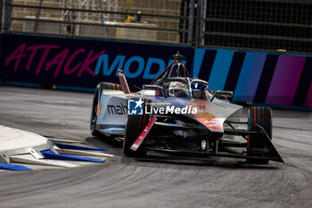 2024-07-19 - 48 MORTARA Edoardo (swi), Mahindra Racing, Mahindra M9Electro, action during the 2024 Hankook London ePrix, 10th meeting of the 2023-24 ABB FIA Formula E World Championship, on the ExCeL London from June 18 to 21, 2024 in London, United Kingdom - 2024 FORMULA E LONDON EPRIX - FORMULA E - MOTORS