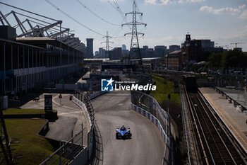 2024-07-19 - 07 GUNTHER Maximilian (ger), Maserati MSG Racing, Maserati Tipo Folgore, action during the 2024 Hankook London ePrix, 10th meeting of the 2023-24 ABB FIA Formula E World Championship, on the ExCeL London from June 18 to 21, 2024 in London, United Kingdom - 2024 FORMULA E LONDON EPRIX - FORMULA E - MOTORS