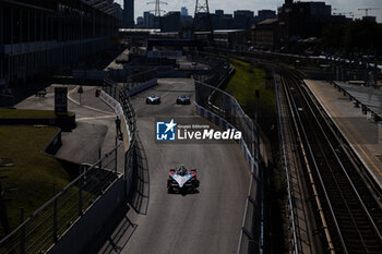 2024-07-19 - 17 NATO Norman (fra), Andretti Global, Porsche 99X Electric, action during the 2024 Hankook London ePrix, 10th meeting of the 2023-24 ABB FIA Formula E World Championship, on the ExCeL London from June 18 to 21, 2024 in London, United Kingdom - 2024 FORMULA E LONDON EPRIX - FORMULA E - MOTORS