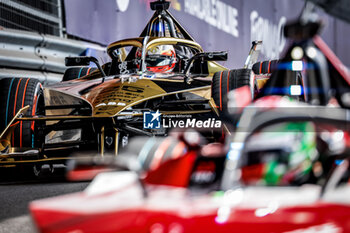 2024-07-20 - 25 VERGNE Jean-Eric (fra), DS Penske, DS E-Tense FE23, action during the 2024 Hankook London ePrix, 10th meeting of the 2023-24 ABB FIA Formula E World Championship, on the ExCeL London from June 18 to 21, 2024 in London, United Kingdom - 2024 FORMULA E LONDON EPRIX - FORMULA E - MOTORS