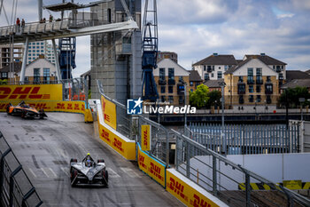 2024-07-20 - 37 CASSIDY Nick (nzl), Jaguar TCS Racing, Jaguar I-Type 6, action during the 2024 Hankook London ePrix, 10th meeting of the 2023-24 ABB FIA Formula E World Championship, on the ExCeL London from June 18 to 21, 2024 in London, United Kingdom - 2024 FORMULA E LONDON EPRIX - FORMULA E - MOTORS