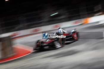 2024-07-20 - 94 WEHRLEIN Pascal (ger), TAG HEUER Porsche Formula E Team, Porsche 99X Electric, action during the 2024 Hankook London ePrix, 10th meeting of the 2023-24 ABB FIA Formula E World Championship, on the ExCeL London from June 18 to 21, 2024 in London, United Kingdom - 2024 FORMULA E LONDON EPRIX - FORMULA E - MOTORS