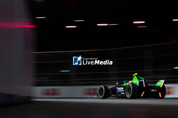 2024-07-20 - 04 FRIJNS Robin (nld), Envision Racing, Jaguar I-Type 6, action during the 2024 Hankook London ePrix, 10th meeting of the 2023-24 ABB FIA Formula E World Championship, on the ExCeL London from June 18 to 21, 2024 in London, United Kingdom - 2024 FORMULA E LONDON EPRIX - FORMULA E - MOTORS