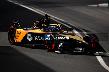 2024-07-20 - 08 BIRD Sam (gbr), NEOM McLaren Formula E Team, Nissan e-4ORCE 04, action during the 2024 Hankook London ePrix, 10th meeting of the 2023-24 ABB FIA Formula E World Championship, on the ExCeL London from June 18 to 21, 2024 in London, United Kingdom - 2024 FORMULA E LONDON EPRIX - FORMULA E - MOTORS