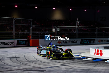 2024-07-20 - 33 TICKTUM Dan (gbr), ERT Formula E Team, ERT X24, action during the 2024 Hankook London ePrix, 10th meeting of the 2023-24 ABB FIA Formula E World Championship, on the ExCeL London from June 18 to 21, 2024 in London, United Kingdom - 2024 FORMULA E LONDON EPRIX - FORMULA E - MOTORS