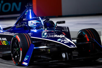 2024-07-20 - 07 GUNTHER Maximilian (ger), Maserati MSG Racing, Maserati Tipo Folgore, action during the 2024 Hankook London ePrix, 10th meeting of the 2023-24 ABB FIA Formula E World Championship, on the ExCeL London from June 18 to 21, 2024 in London, United Kingdom - 2024 FORMULA E LONDON EPRIX - FORMULA E - MOTORS