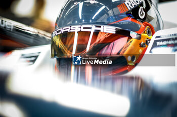 2024-07-20 - WEHRLEIN Pascal (ger), TAG HEUER Porsche Formula E Team, Porsche 99X Electric, portrait during the 2024 Hankook London ePrix, 10th meeting of the 2023-24 ABB FIA Formula E World Championship, on the ExCeL London from June 18 to 21, 2024 in London, United Kingdom - 2024 FORMULA E LONDON EPRIX - FORMULA E - MOTORS