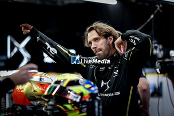 2024-07-20 - VERGNE Jean-Eric (fra), DS Penske, DS E-Tense FE23, portrait during the 2024 Hankook London ePrix, 10th meeting of the 2023-24 ABB FIA Formula E World Championship, on the ExCeL London from June 18 to 21, 2024 in London, United Kingdom - 2024 FORMULA E LONDON EPRIX - FORMULA E - MOTORS