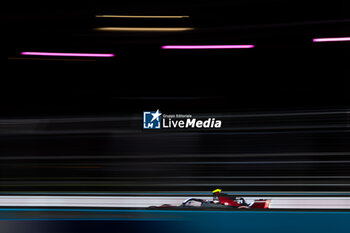 2024-07-20 - 21 DE VRIES Nyck (nld), Mahindra Racing, Mahindra M9Electro, action during the 2024 Hankook London ePrix, 10th meeting of the 2023-24 ABB FIA Formula E World Championship, on the ExCeL London from June 18 to 21, 2024 in London, United Kingdom - 2024 FORMULA E LONDON EPRIX - FORMULA E - MOTORS