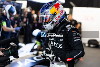 2024-07-20 - CASSIDY Nick (nzl), Jaguar TCS Racing, Jaguar I-Type 6, portrait during the 2024 Hankook London ePrix, 10th meeting of the 2023-24 ABB FIA Formula E World Championship, on the ExCeL London from June 18 to 21, 2024 in London, United Kingdom - 2024 FORMULA E LONDON EPRIX - FORMULA E - MOTORS