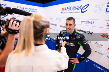 2024-07-20 - BUEMI Sébastien (swi), Envision Racing, Jaguar I-Type 6, portrait during the 2024 Hankook London ePrix, 10th meeting of the 2023-24 ABB FIA Formula E World Championship, on the ExCeL London from June 18 to 21, 2024 in London, United Kingdom - 2024 FORMULA E LONDON EPRIX - FORMULA E - MOTORS