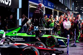 2024-07-20 - WEHRLEIN Pascal (ger), TAG HEUER Porsche Formula E Team, Porsche 99X Electric, portrait during the 2024 Hankook London ePrix, 10th meeting of the 2023-24 ABB FIA Formula E World Championship, on the ExCeL London from June 18 to 21, 2024 in London, United Kingdom - 2024 FORMULA E LONDON EPRIX - FORMULA E - MOTORS