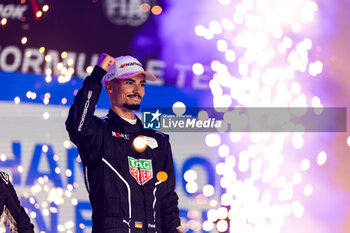 2024-07-20 - WEHRLEIN Pascal (ger), TAG HEUER Porsche Formula E Team, Porsche 99X Electric, portrait during the 2024 Hankook London ePrix, 10th meeting of the 2023-24 ABB FIA Formula E World Championship, on the ExCeL London from June 18 to 21, 2024 in London, United Kingdom - 2024 FORMULA E LONDON EPRIX - FORMULA E - MOTORS