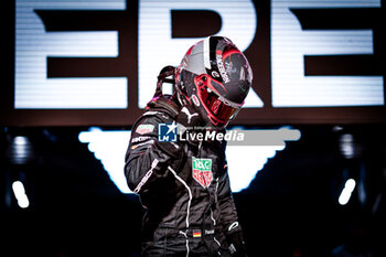 2024-07-20 - WEHRLEIN Pascal (ger), TAG HEUER Porsche Formula E Team, Porsche 99X Electric, portrait during the 2024 Hankook London ePrix, 10th meeting of the 2023-24 ABB FIA Formula E World Championship, on the ExCeL London from June 18 to 21, 2024 in London, United Kingdom - 2024 FORMULA E LONDON EPRIX - FORMULA E - MOTORS