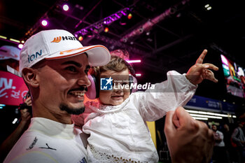 2024-07-20 - WEHRLEIN Pascal (ger), TAG HEUER Porsche Formula E Team, Porsche 99X Electric, portrait during the 2024 Hankook London ePrix, 10th meeting of the 2023-24 ABB FIA Formula E World Championship, on the ExCeL London from June 18 to 21, 2024 in London, United Kingdom - 2024 FORMULA E LONDON EPRIX - FORMULA E - MOTORS