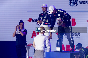 2024-07-20 - WEHRLEIN Pascal (ger), TAG HEUER Porsche Formula E Team, Porsche 99X Electric, portrait during the 2024 Hankook London ePrix, 10th meeting of the 2023-24 ABB FIA Formula E World Championship, on the ExCeL London from June 18 to 21, 2024 in London, United Kingdom - 2024 FORMULA E LONDON EPRIX - FORMULA E - MOTORS