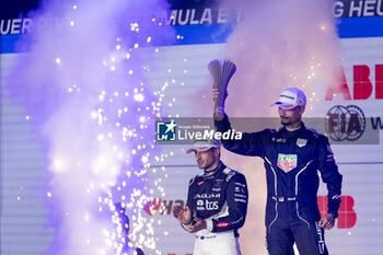 2024-07-20 - WEHRLEIN Pascal (ger), TAG HEUER Porsche Formula E Team, Porsche 99X Electric, portrait during the 2024 Hankook London ePrix, 10th meeting of the 2023-24 ABB FIA Formula E World Championship, on the ExCeL London from June 18 to 21, 2024 in London, United Kingdom - 2024 FORMULA E LONDON EPRIX - FORMULA E - MOTORS