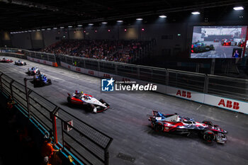 2024-07-20 - 94 WEHRLEIN Pascal (ger), TAG HEUER Porsche Formula E Team, Porsche 99X Electric, action during the 2024 Hankook London ePrix, 10th meeting of the 2023-24 ABB FIA Formula E World Championship, on the ExCeL London from June 18 to 21, 2024 in London, United Kingdom - 2024 FORMULA E LONDON EPRIX - FORMULA E - MOTORS