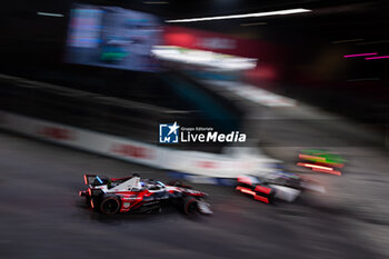 2024-07-20 - 94 WEHRLEIN Pascal (ger), TAG HEUER Porsche Formula E Team, Porsche 99X Electric, action during the 2024 Hankook London ePrix, 10th meeting of the 2023-24 ABB FIA Formula E World Championship, on the ExCeL London from June 18 to 21, 2024 in London, United Kingdom - 2024 FORMULA E LONDON EPRIX - FORMULA E - MOTORS