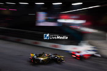 2024-07-20 - 25 VERGNE Jean-Eric (fra), DS Penske, DS E-Tense FE23, action during the 2024 Hankook London ePrix, 10th meeting of the 2023-24 ABB FIA Formula E World Championship, on the ExCeL London from June 18 to 21, 2024 in London, United Kingdom - 2024 FORMULA E LONDON EPRIX - FORMULA E - MOTORS