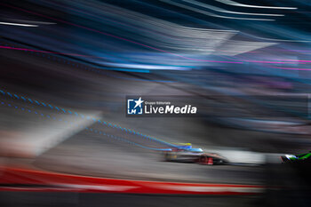 2024-07-20 - 21 DE VRIES Nyck (nld), Mahindra Racing, Mahindra M9Electro, action during the 2024 Hankook London ePrix, 10th meeting of the 2023-24 ABB FIA Formula E World Championship, on the ExCeL London from June 18 to 21, 2024 in London, United Kingdom - 2024 FORMULA E LONDON EPRIX - FORMULA E - MOTORS