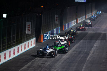 2024-07-20 - 09 EVANS Mitch (nzl), Jaguar TCS Racing, Jaguar I-Type 6, action during the 2024 Hankook London ePrix, 10th meeting of the 2023-24 ABB FIA Formula E World Championship, on the ExCeL London from June 18 to 21, 2024 in London, United Kingdom - 2024 FORMULA E LONDON EPRIX - FORMULA E - MOTORS