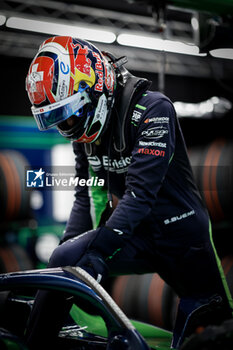 2024-07-20 - BUEMI Sébastien (swi), Envision Racing, Jaguar I-Type 6, portrait during the 2024 Hankook London ePrix, 10th meeting of the 2023-24 ABB FIA Formula E World Championship, on the ExCeL London from June 18 to 21, 2024 in London, United Kingdom - 2024 FORMULA E LONDON EPRIX - FORMULA E - MOTORS