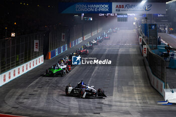 2024-07-20 - 09 EVANS Mitch (nzl), Jaguar TCS Racing, Jaguar I-Type 6, action during the 2024 Hankook London ePrix, 10th meeting of the 2023-24 ABB FIA Formula E World Championship, on the ExCeL London from June 18 to 21, 2024 in London, United Kingdom - 2024 FORMULA E LONDON EPRIX - FORMULA E - MOTORS