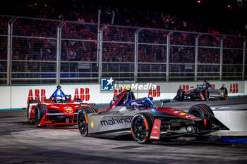 2024-07-20 - 21 DE VRIES Nyck (nld), Mahindra Racing, Mahindra M9Electro, action during the 2024 Hankook London ePrix, 10th meeting of the 2023-24 ABB FIA Formula E World Championship, on the ExCeL London from June 18 to 21, 2024 in London, United Kingdom - 2024 FORMULA E LONDON EPRIX - FORMULA E - MOTORS