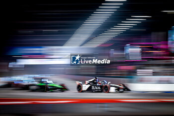 2024-07-20 - 09 EVANS Mitch (nzl), Jaguar TCS Racing, Jaguar I-Type 6, action during the 2024 Hankook London ePrix, 10th meeting of the 2023-24 ABB FIA Formula E World Championship, on the ExCeL London from June 18 to 21, 2024 in London, United Kingdom - 2024 FORMULA E LONDON EPRIX - FORMULA E - MOTORS