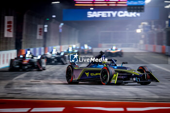 2024-07-20 - 51 MULLER Nico (swi), ABT CUPRA Formula E Team, Mahindra M9Electro, action during the 2024 Hankook London ePrix, 10th meeting of the 2023-24 ABB FIA Formula E World Championship, on the ExCeL London from June 18 to 21, 2024 in London, United Kingdom - 2024 FORMULA E LONDON EPRIX - FORMULA E - MOTORS