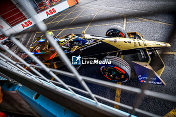 2024-07-21 - 02 VANDOORNE Stoffel (bel), DS Penske, DS E-Tense FE23, action during the 2024 Hankook London ePrix, 10th meeting of the 2023-24 ABB FIA Formula E World Championship, on the ExCeL London from June 18 to 21, 2024 in London, United Kingdom - 2024 FORMULA E LONDON EPRIX - FORMULA E - MOTORS