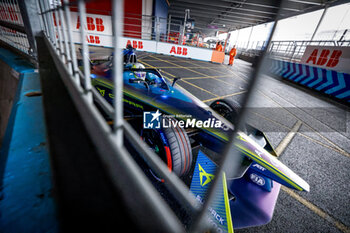 2024-07-21 - 51 MULLER Nico (swi), ABT CUPRA Formula E Team, Mahindra M9Electro, action during the 2024 Hankook London ePrix, 10th meeting of the 2023-24 ABB FIA Formula E World Championship, on the ExCeL London from June 18 to 21, 2024 in London, United Kingdom - 2024 FORMULA E LONDON EPRIX - FORMULA E - MOTORS